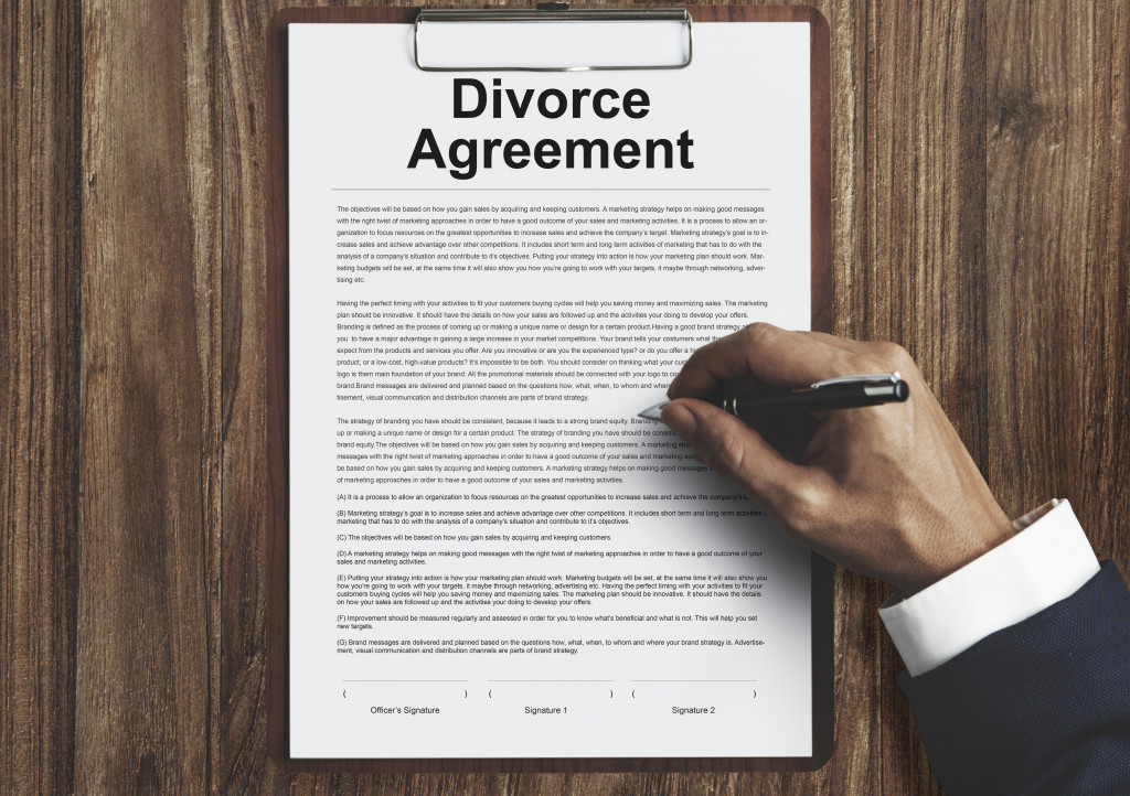 divorce agreement document